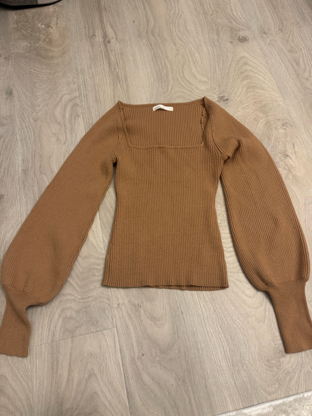 Oak and Fort Puff Sleeve Sweater